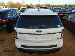 2014 Ford Explorer XLT z VIN 1FM5K8D85EGB54812, wystawiony jako IAAI lot #41104418 z przebiegiem 133 918 mil mil oraz . Historia ofert i sprzedaży dostępna na DreamBid. Obrazek 16.