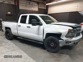 2014 Chevrolet Silverado 1500 LT with VIN 1GCVKREC0EZ116146, listed as a IAAI auction lot 41948629 with 84,777 mi miles. Bid and sale history available at carsss.com. Image 6.