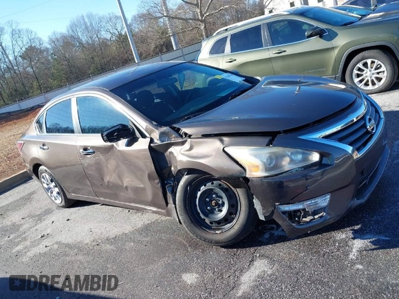 2014 Nissan Altima 2.5 S with VIN 1N4AL3AP5EC118453, listed as a IAAI auction lot 41280769 with 169,246 mi miles. Bid and sale history available at carsss.com. Image 1.