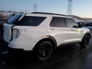 2022 Ford Explorer Timberline with VIN 1FMSK8JH8NGB83731, listed as a Copart auction lot 43010945 with 19,051 mi miles and Salvage Title. Bid and sale history available at carsss.com. Image 3.