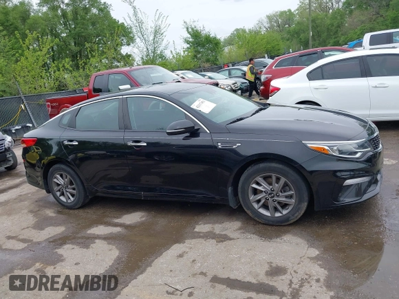 2020 Kia Optima LX с VIN 5XXGT4L34LG427476, выставлен на аукционе IAAI как лот 42117451 с пробегом 73 560 миль миль и . История ставок и продаж доступна на DreamBid. Изображение 13.