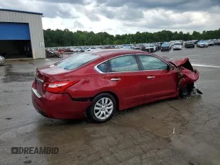 2017 Nissan Altima SV with VIN 1N4AL3AP1HC245060, listed as a Copart auction lot 61467815 with 95,689 mi miles and Salvage title. Bid and sale history available at DreamBid. Image 3.