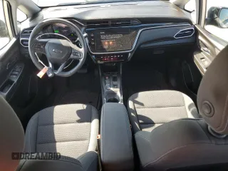 2023 Chevrolet Bolt EV 1LT z VIN 1G1FW6S05P4177390, wystawiony jako Copart lot #57256185 z przebiegiem 9 590 mil mil oraz Szkoda całkowita • Salvage title. Historia ofert i sprzedaży dostępna na DreamBid. Obrazek 8.