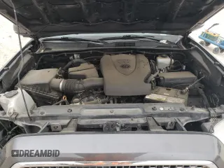2017 Toyota Tacoma SR5 с VIN 5TFCZ5AN8HX112719, выставлен на аукционе Copart как лот 52535005 с пробегом Не указан миль и На запчасти • Non repairable. История ставок и продаж доступна на DreamBid. Изображение 11.