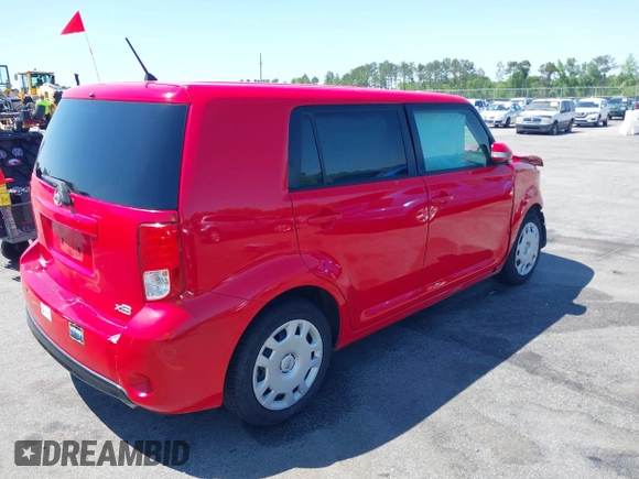 2015 Scion xB with VIN JTLZE4FE1FJ068026, listed as a IAAI auction lot 42041590 with 120,686 mi miles. Bid and sale history available at carsss.com. Image 4.