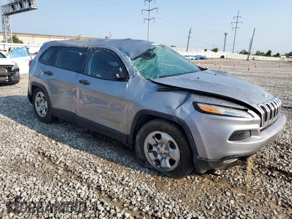 2017 Jeep Cherokee Sport with VIN 1C4PJMAB1HW563201, listed as a Copart auction lot 59742435 with 149,423 mi miles and Salvage title. Bid and sale history available at DreamBid. Image 4.