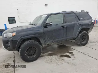 2017 Toyota 4Runner SR5 с VIN JTEBU5JR1H5410517, выставлен на аукционе Copart как лот 45457425 с пробегом 83 000 миль миль и Списание • Salvage title. История ставок и продаж доступна на DreamBid. Изображение 1.