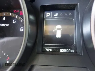 2017 Hyundai Santa Fe Sport 2.4L with VIN 5NMZT3LB4HH032913, listed as a IAAI auction lot 41978352 with 92,801 mi miles. Bid and sale history available at carsss.com. Image 15.