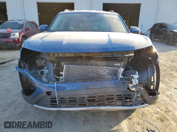 2025 Volkswagen Atlas SE with VIN 1V2DR2CAXSC512985, listed as a Copart auction lot 87933825 with Not provided miles and Salvage title. Bid and sale history available at DreamBid. Image 5.
