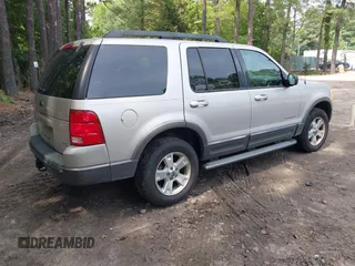 2005 Ford Explorer XLT with VIN 1FMZU73K65UA13770, listed as a IAAI auction lot 42505142 with 184,439 mi miles and . Bid and sale history available at DreamBid. Image 4.