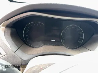 2013 Lincoln MKZ с VIN 3LN6L2J99DR818483, выставлен на аукционе Copart как лот 57276015 с пробегом 139 250 миль миль и Списание • Salvage title. История ставок и продаж доступна на DreamBid. Изображение 9.