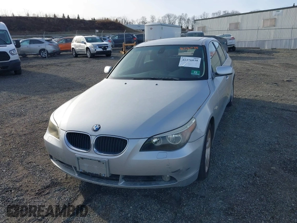2006 BMW 5 Series 525i with VIN WBANE53586CK79763, listed as a IAAI auction lot 41376038 with 109,494 mi miles. Bid and sale history available at carsss.com. Image 6.
