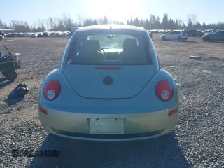 2007 Volkswagen New Beetle Coupe with VIN 3VWRW31C97M519598, listed as a IAAI auction lot 41546315 with 120,216 mi miles. Bid and sale history available at carsss.com. Image 17.
