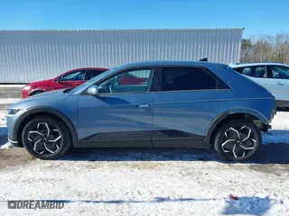 2022 Hyundai IONIQ 5 SE with VIN KM8KMDAF8NU101337, listed as a IAAI auction lot 41389478 with 38,734 mi miles. Bid and sale history available at carsss.com. Image 15.