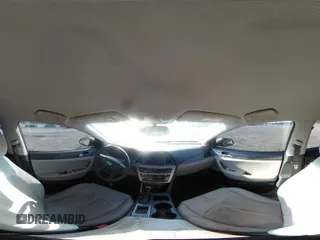 2016 Hyundai Sonata SE z VIN 5NPE24AF1GH349434, wystawiony jako IAAI lot #42555667 z przebiegiem 178 592 mil mil oraz . Historia ofert i sprzedaży dostępna na DreamBid. Obrazek 18.