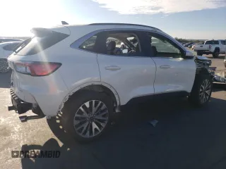 2022 Ford Escape Titanium z VIN 1FMCU9J91NUB93886, wystawiony jako Copart lot #69189524 z przebiegiem Nie podano mil oraz Czysty tytuł • Clean title. Historia ofert i sprzedaży dostępna na DreamBid. Obrazek 3.