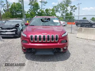 2017 Jeep Cherokee Limited with VIN 1C4PJLDSXHW653517, listed as a IAAI auction lot 42188367 with 152,441 mi miles. Bid and sale history available at carsss.com. Image 6.