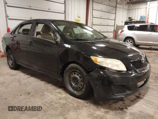 2009 Toyota Corolla z VIN JTDBL40E899032223, wystawiony jako IAAI lot #42389641 z przebiegiem 129 455 mil mil oraz . Historia ofert i sprzedaży dostępna na DreamBid. Obrazek 1.