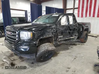 2016 GMC Sierra 1500 with VIN 1GTV2LEC2GZ391758, listed as a Copart auction lot 88146715 with 113,525 mi miles and Salvage Title. Bid and sale history available at carsss.com. Image 1.