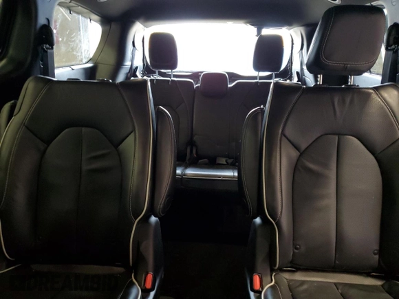2021 Chrysler Pacifica Hybrid Limited with VIN 2C4RC1S73MR572870, listed as a Copart auction lot 55426655 with 92,436 mi miles and Salvage title. Bid and sale history available at DreamBid. Image 10.