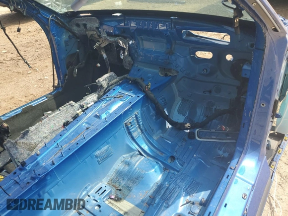 2017 Chevrolet Camaro 2SS z VIN 1G1FH1R72H0163388, wystawiony jako Copart lot #71587674 z przebiegiem Nie podano mil oraz Nie do naprawy • Non repairable. Historia ofert i sprzedaży dostępna na DreamBid. Obrazek 8.