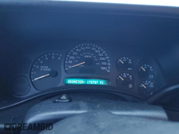 2003 Chevrolet Silverado 1500 with VIN 1GCEC14V33Z353129, listed as a Copart auction lot 83788644 with 172,787 mi miles and Salvage Title. Bid and sale history available at carsss.com. Image 9.