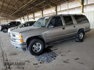 1999 Chevrolet Suburban with VIN 3GNFK16R3XG217135, listed as a Copart auction lot 52558125 with 200,002 mi miles and Clean Title. Bid and sale history available at carsss.com. Image 1.