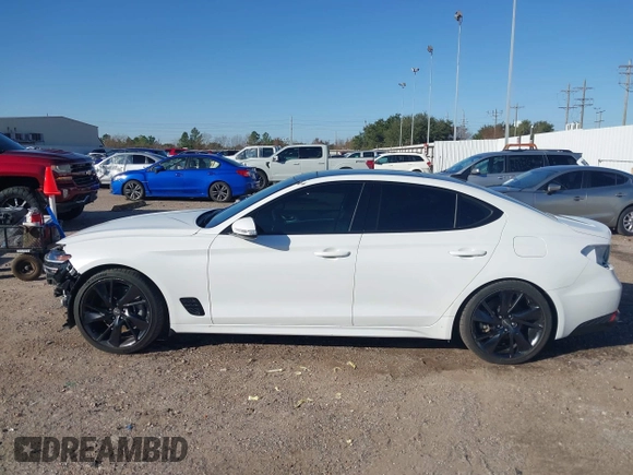 2023 Genesis G70 2.0T z VIN KMTG34TA1PU130245, wystawiony jako IAAI lot #41198085 z przebiegiem 21 483 mil mil oraz . Historia ofert i sprzedaży dostępna na DreamBid. Obrazek 15.
