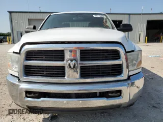2012 Ram 2500 ST z VIN 3C6UD5CL8CG235889, wystawiony jako Copart lot #58773955 z przebiegiem 187 522 mil mil oraz Szkoda całkowita • Salvage title. Historia ofert i sprzedaży dostępna na DreamBid. Obrazek 5.