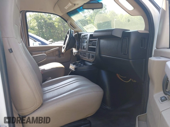 2017 Chevrolet Express Cargo with VIN 1GCWGAFFXH1342620, listed as a IAAI auction lot 42501589 with 147,065 mi miles and . Bid and sale history available at DreamBid. Image 5.