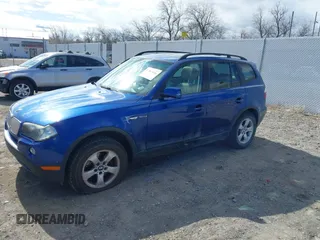 2008 BMW X3 3.0si with VIN WBXPC93448WJ17004, listed as a IAAI auction lot 41965989 with 127,556 mi miles. Bid and sale history available at carsss.com. Image 2.
