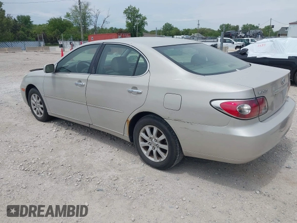 2004 Lexus ES 350 с VIN JTHBA30G245024165, выставлен на аукционе IAAI как лот 42304646 с пробегом 260 941 миль миль и . История ставок и продаж доступна на DreamBid. Изображение 3.