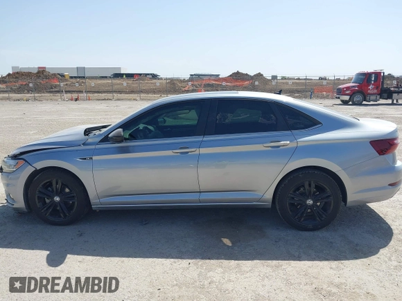 2020 Volkswagen Jetta S with VIN 3VWCB7BU5LM014734, listed as a IAAI auction lot 41824919 with 43,282 mi miles and . Bid and sale history available at DreamBid. Image 14.