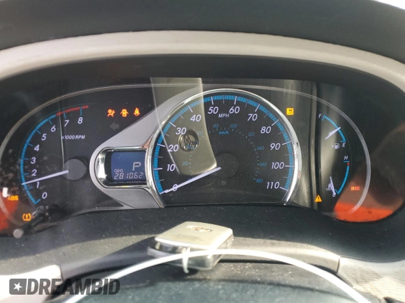 2011 Toyota Sienna XLE AAS with VIN 5TDYK3DC3BS011352, listed as a Copart auction lot 51928215 with 281,062 mi miles and Salvage Title. Bid and sale history available at carsss.com. Image 9.