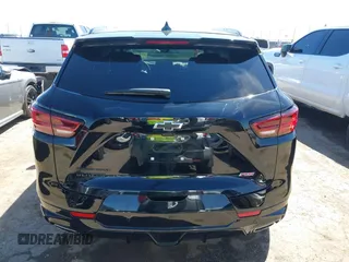 2024 Chevrolet Blazer RS z VIN 3GNKBERS3RS271667, wystawiony jako IAAI lot #41702013 z przebiegiem Nie podano mil oraz . Historia ofert i sprzedaży dostępna na DreamBid. Obrazek 17.