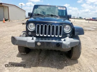 2016 Jeep Wrangler Unlimited Sahara with VIN 1C4HJWEG9GL103631, listed as a Copart auction lot 60530885 with 232,683 mi miles and Salvage title. Bid and sale history available at DreamBid. Image 5.