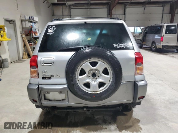 2001 Toyota RAV4 z VIN JTEGH20V610015422, wystawiony jako Copart lot #57053185 z przebiegiem 197 829 mil mil oraz Szkoda całkowita • Salvage title. Historia ofert i sprzedaży dostępna na DreamBid. Obrazek 6.