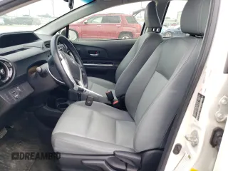 2016 Toyota Prius One с VIN JTDKDTB36G1128480, выставлен на аукционе Copart как лот 58382685 с пробегом 103 022 миль миль и Списание • Salvage title. История ставок и продаж доступна на DreamBid. Изображение 7.
