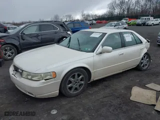 2003 Cadillac Seville Touring STS with VIN 1G6KY54953U262457, listed as a IAAI auction lot 41891898 with 1 mi miles. Bid and sale history available at carsss.com. Image 2.