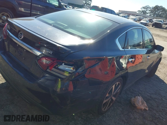2017 Nissan Altima SR with VIN 1N4AL3AP7HC121794, listed as a IAAI auction lot 41685166 with 176,146 mi miles and . Bid and sale history available at carsss.com. Image 4.