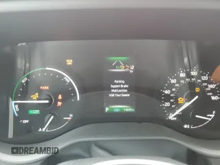 2024 Toyota Sienna XLE z VIN 5TDYRKEC0RS192389, wystawiony jako Copart lot #53020224 z przebiegiem 1 469 mil mil oraz Szkoda całkowita • Salvage title. Historia ofert i sprzedaży dostępna na DreamBid. Obrazek 9.