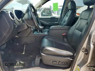 2008 Mercury Mountaineer с VIN 4M2EU37EX8UJ02711, выставлен на аукционе Copart как лот 61773855 с пробегом Не указан миль и Чистый • Clean title. История ставок и продаж доступна на DreamBid. Изображение 7.