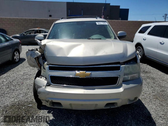 2013 Chevrolet Suburban LT with VIN 1GNSCJE06DR140058, listed as a Copart auction lot 56317995 with 124,345 mi miles and Salvage title. Bid and sale history available at DreamBid. Image 5.