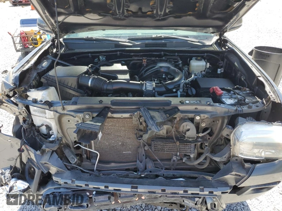 2018 Toyota Tacoma SR with VIN 3TMCZ5AN5JM162716, listed as a Copart auction lot 56479985 with 71,627 mi miles and Salvage Title. Bid and sale history available at DreamBid. Image 11.