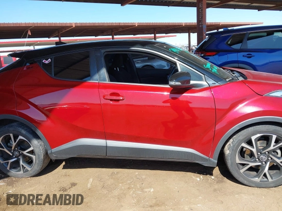 2019 Toyota C-HR XLE with VIN JTNKHMBX8K1032206, listed as a IAAI auction lot 41852134 with 136,107 mi miles. Bid and sale history available at carsss.com. Image 13.