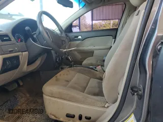 2011 Ford Fusion Hybrid with VIN 3FADP0L35BR180930, listed as a Copart auction lot 53066235 with 156,548 mi miles and Clean title. Bid and sale history available at DreamBid. Image 7.