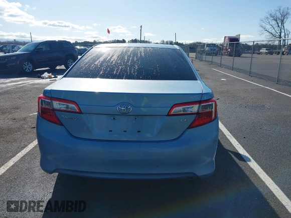 2012 Toyota Camry L with VIN 4T4BF1FK9CR214425, listed as a IAAI auction lot 41986138 with 220,740 mi miles. Bid and sale history available at carsss.com. Image 16.