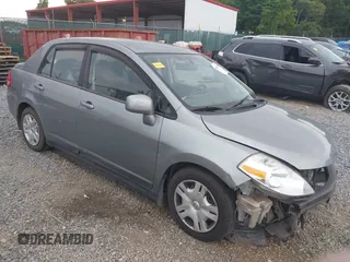 2011 Nissan Versa 1.8 S with VIN 3N1BC1AP3BL359367, listed as a IAAI auction lot 40731117 with 144,660 mi miles. Bid and sale history available at carsss.com. Image 1.
