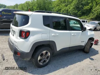 2017 Jeep Renegade Sport with VIN ZACCJBAB5HPE58712, listed as a Copart auction lot 59289025 with 81,393 mi miles and Salvage title. Bid and sale history available at DreamBid. Image 3.