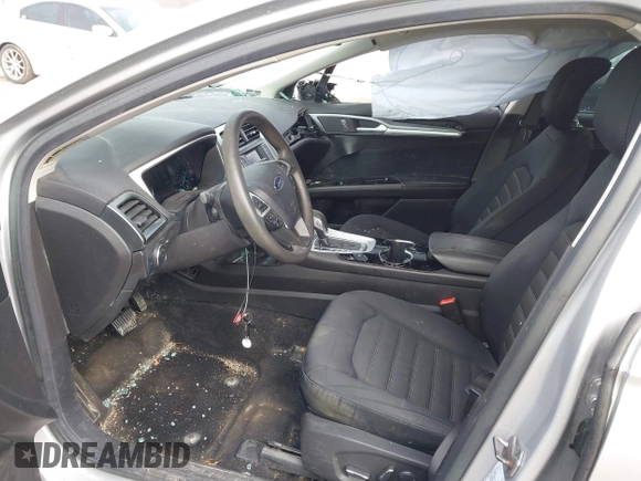 2014 Ford Fusion SE with VIN 3FA6P0HD4ER328113, listed as a IAAI auction lot 41702538 with 126,044 mi miles and . Bid and sale history available at DreamBid. Image 5.